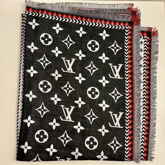 L V - New Luxury Silk & Wool Blend Monogram Scarf in Black & White - Picture 1 of 6